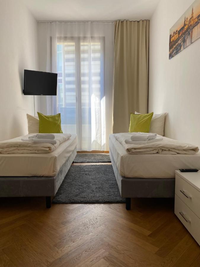 Grosszuegiges Apartment Mit Blick Zur Frauenkirche Dresden Eksteriør billede